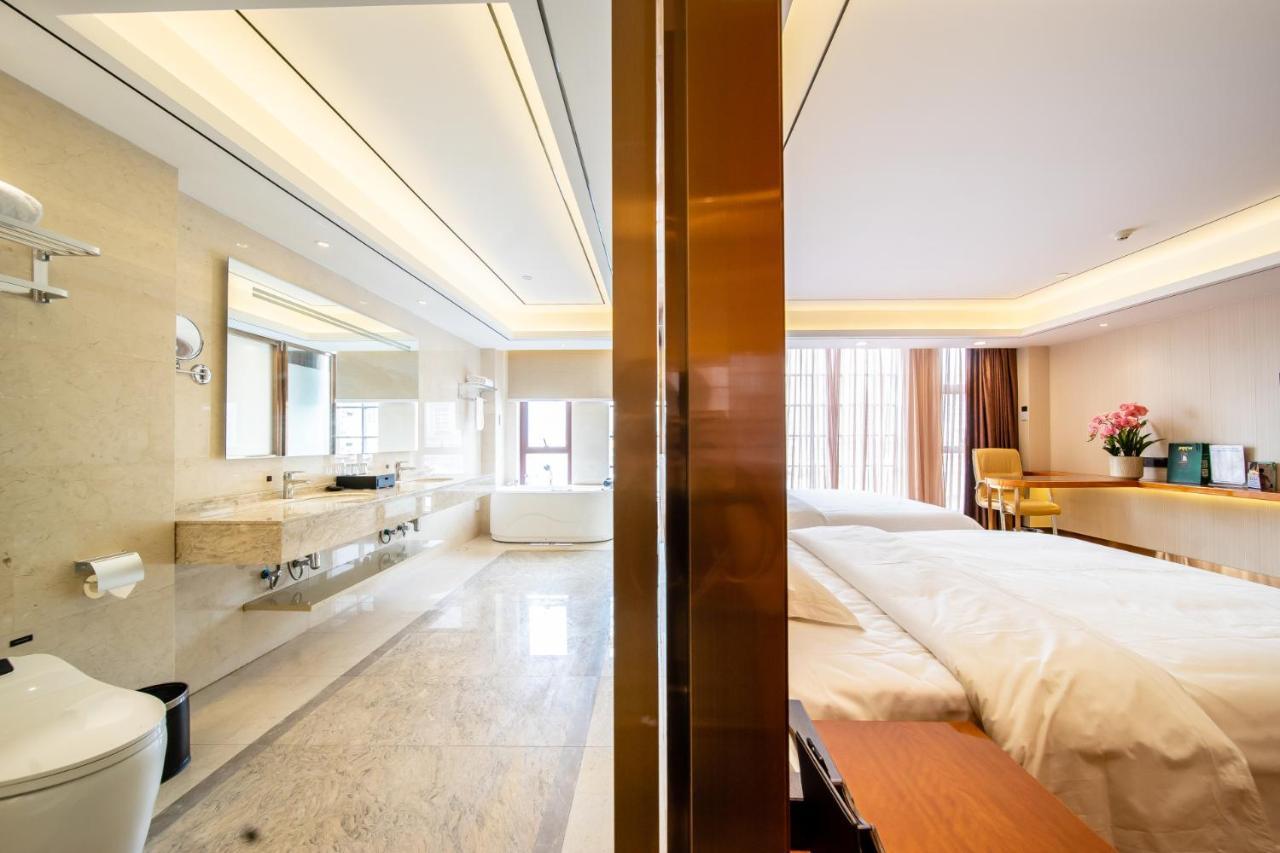 Zhongbo Art Hotel Guangzhou Exterior photo
