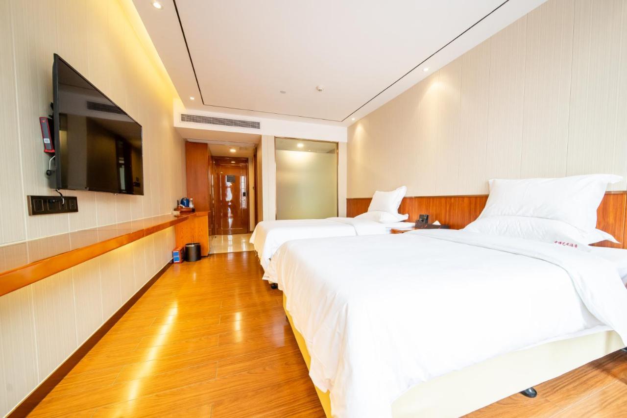 Zhongbo Art Hotel Guangzhou Exterior photo